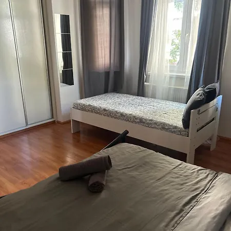 Apartman 1 St Plaza De Luxe *